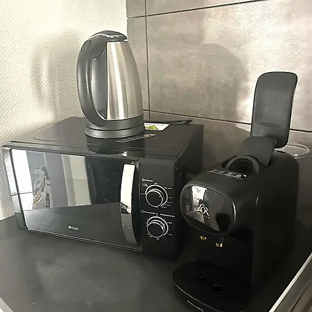 F3 Wabi-sabi Apartment
